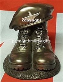 Parachute Regiment Boot & Beret